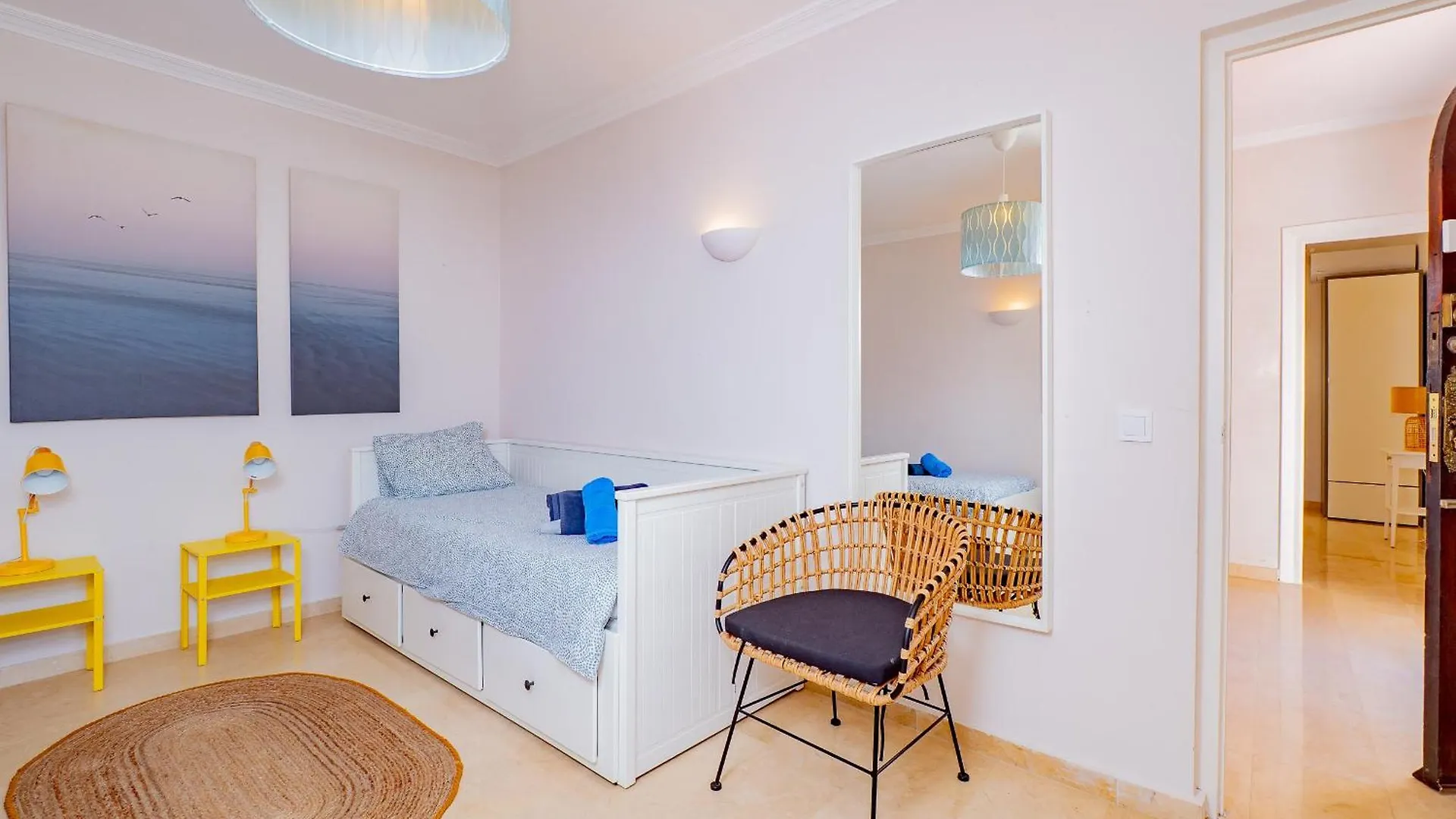 Cubo'S Beachfront Villa Khayyam El Faro 0*,